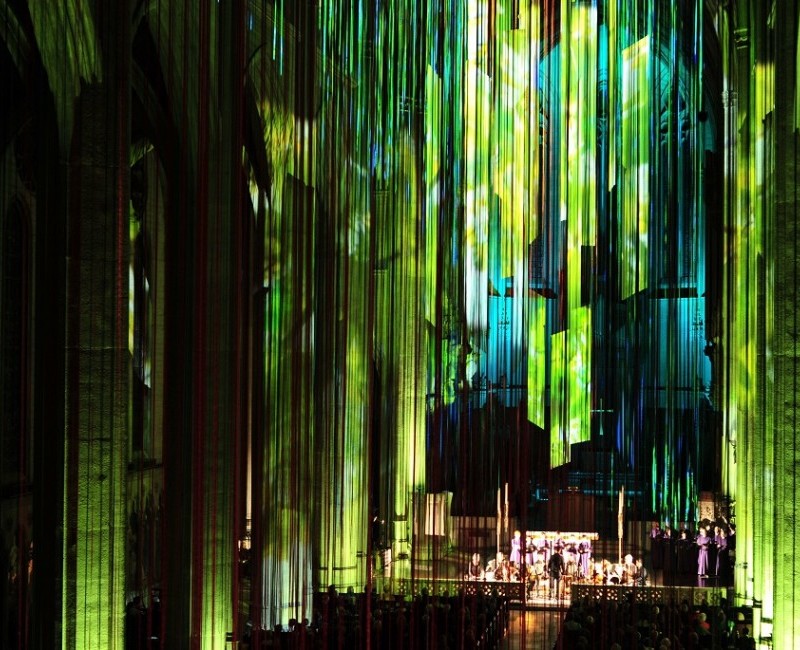 Rendkívüli látvány a Grace Katedrálisban